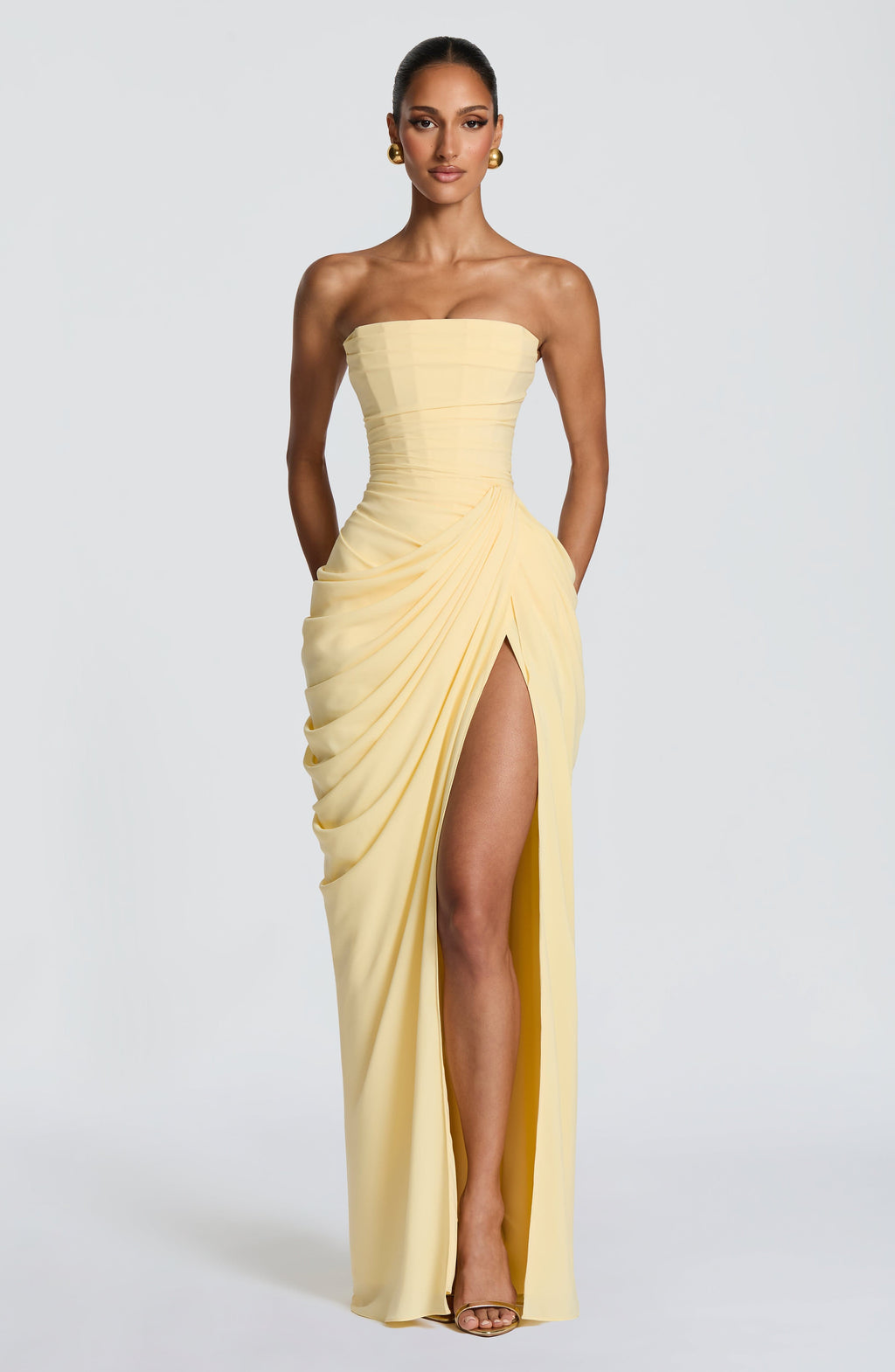 Robe Cyra – maxi drapé asymétrique